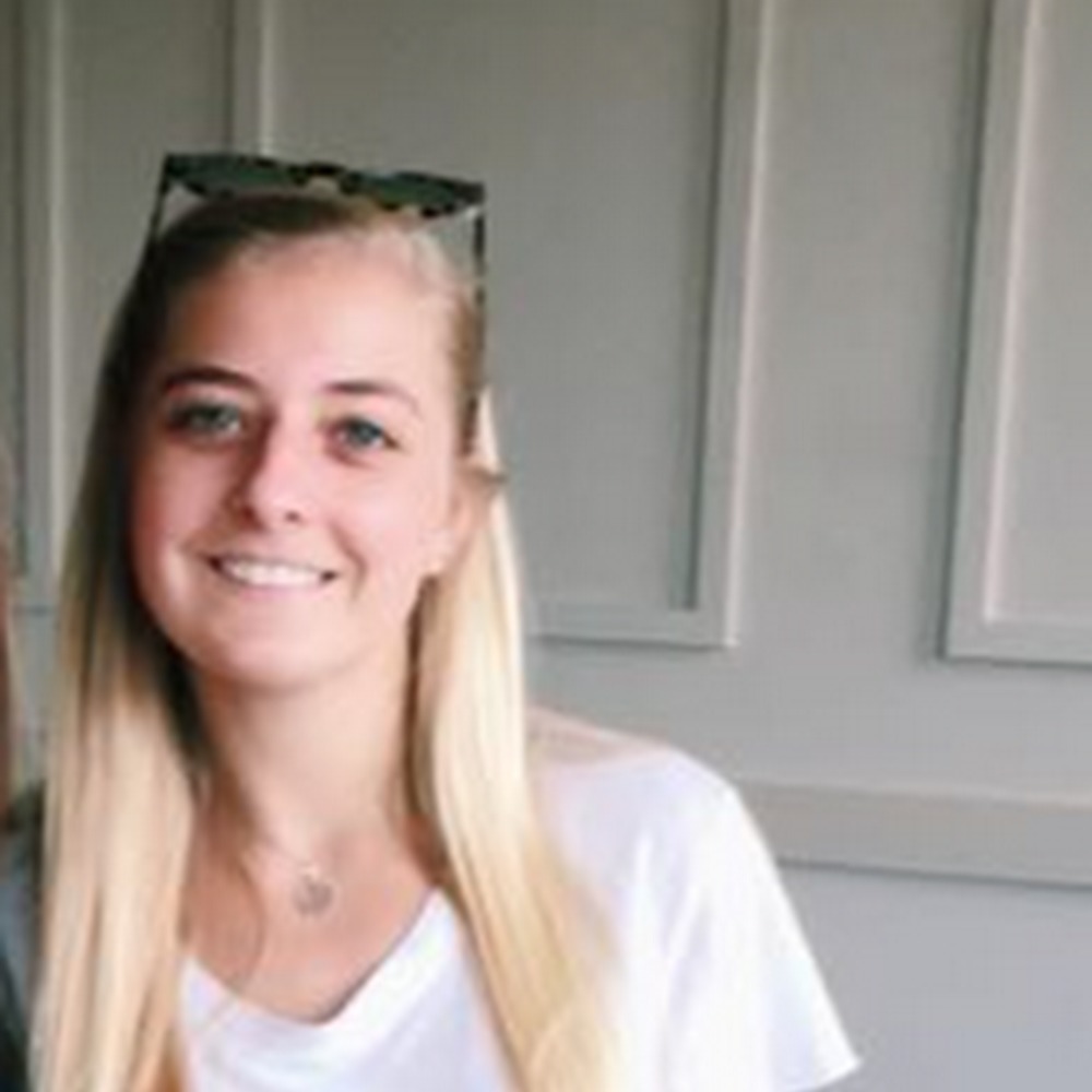 Meet your Posher, Lauren